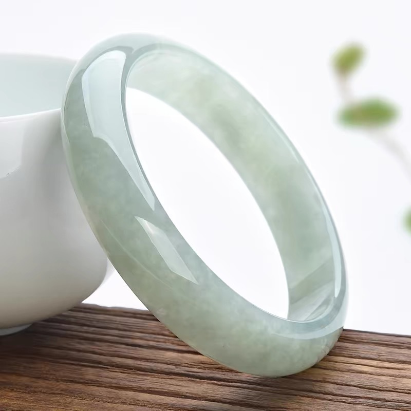Bracelets - Bransoletka z starego kopalnianego jadeitu z
