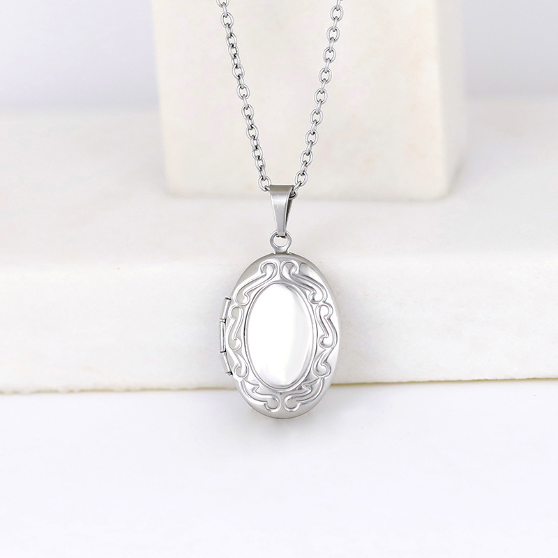 Naszyjnik z medalionem w stylu – Heart Locket Necklace Photo recenzja i cena