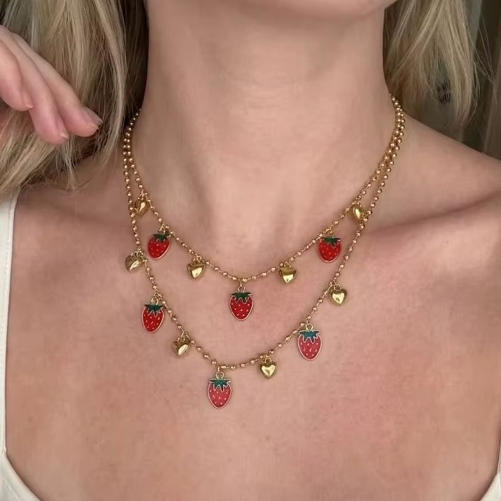 Słodki naszyjnik z zawieszką w – Layered Pendant Necklace Aesthetic recenzja i cena